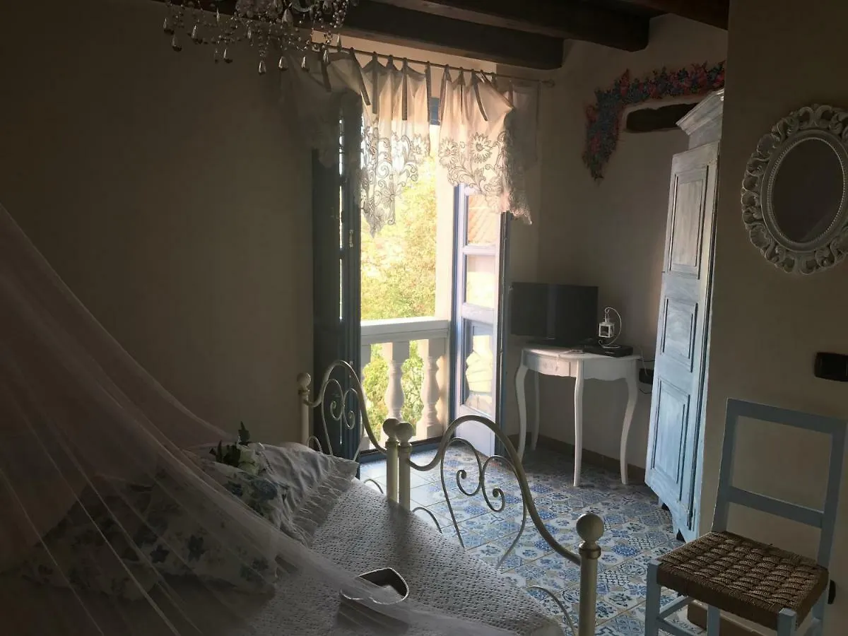 Vesta Hotel Sorgono Guest house