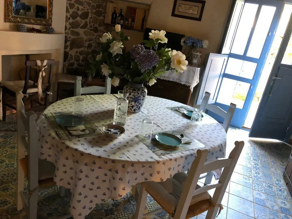 Vesta Hotel Sorgono Guest house